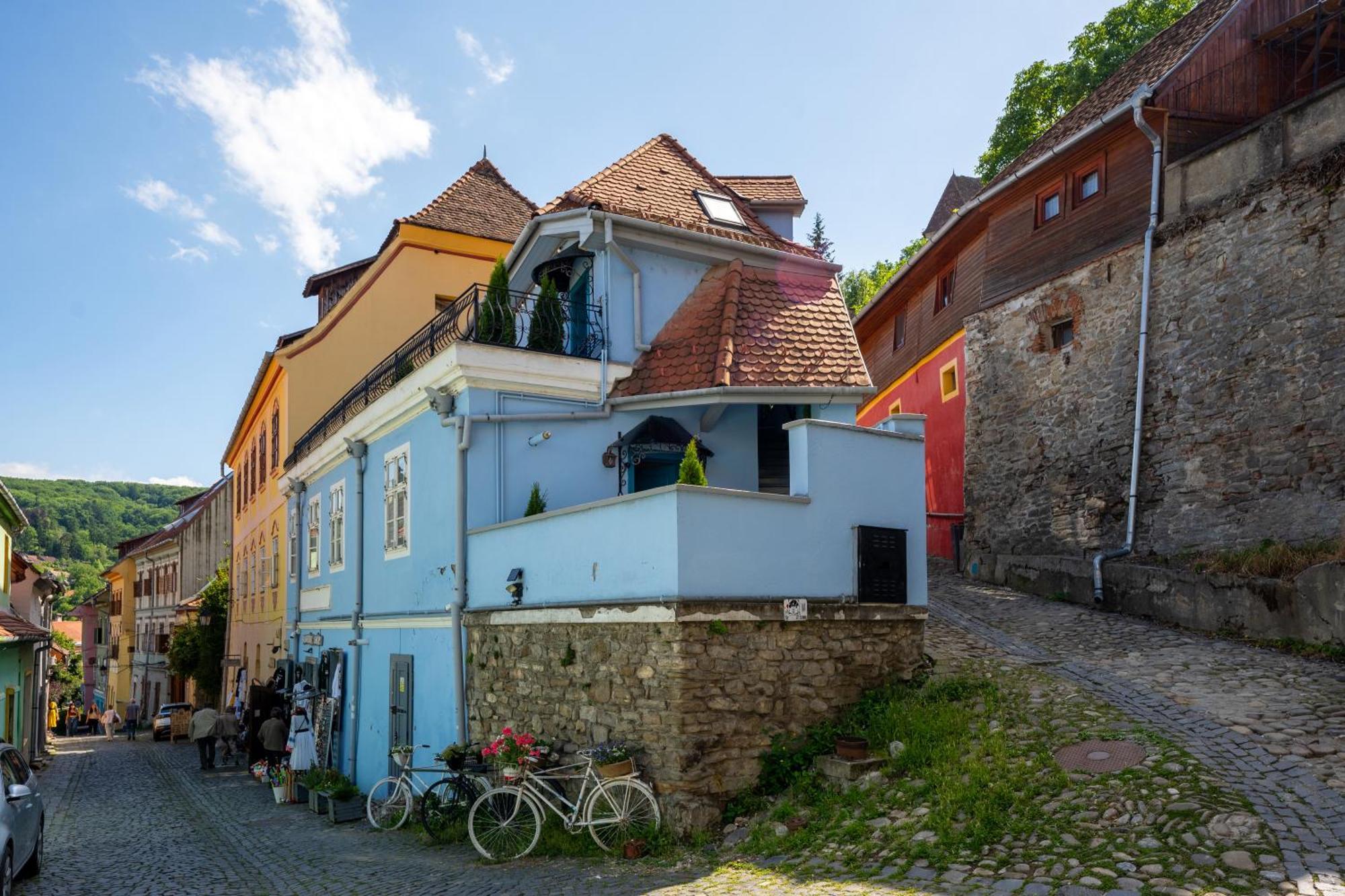 Апартаменти Casa Albastra By Casa Otto Сігішоара Екстер'єр фото